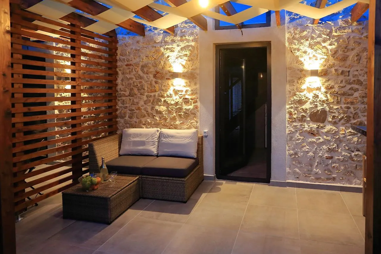 Guverna New City Accommodation Zadar