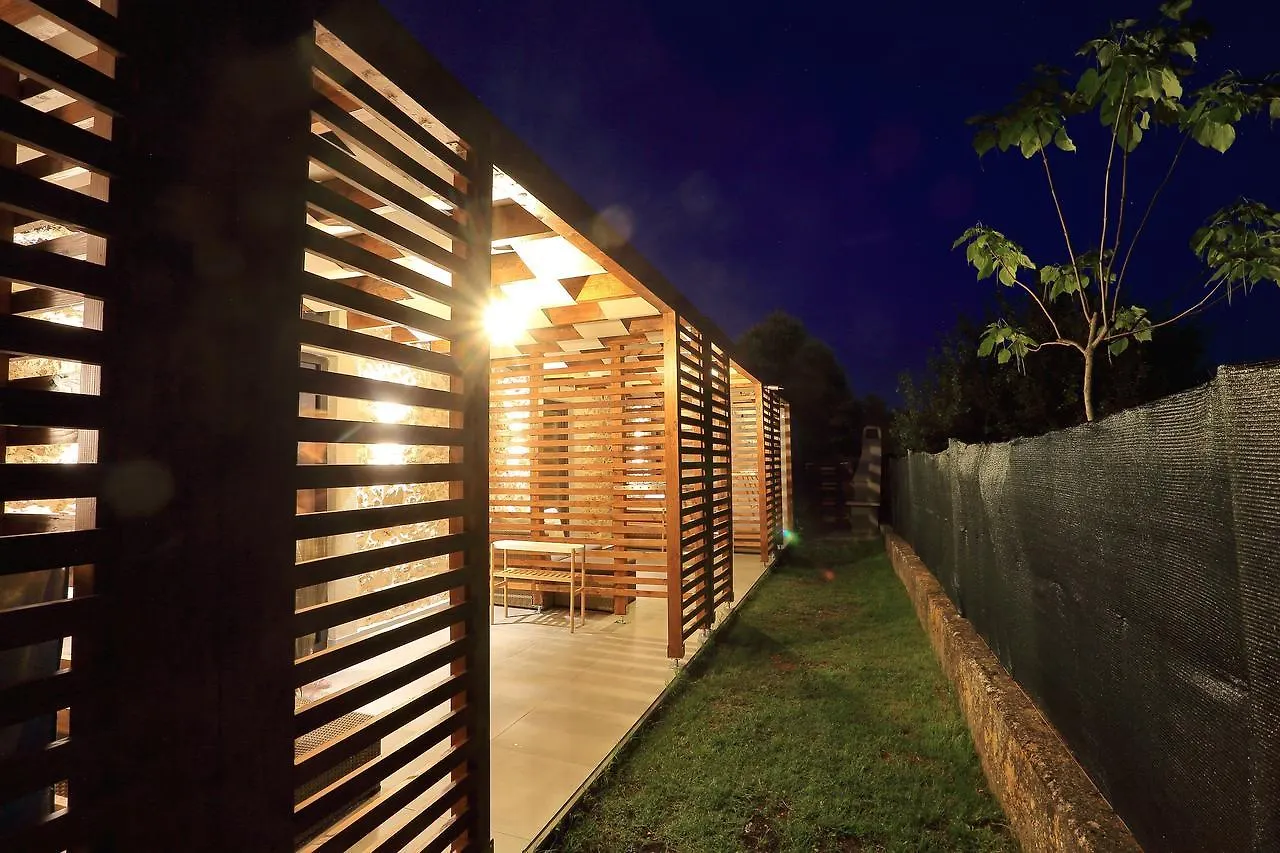 Guverna New City Accommodation Zadar 0*,  Croacia