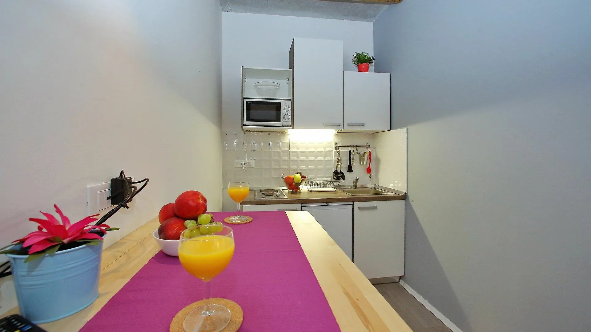 Guverna New City Accommodation 0*, Zadar Croatia