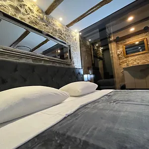 Tequila Apartments (Adults Only) Zadar